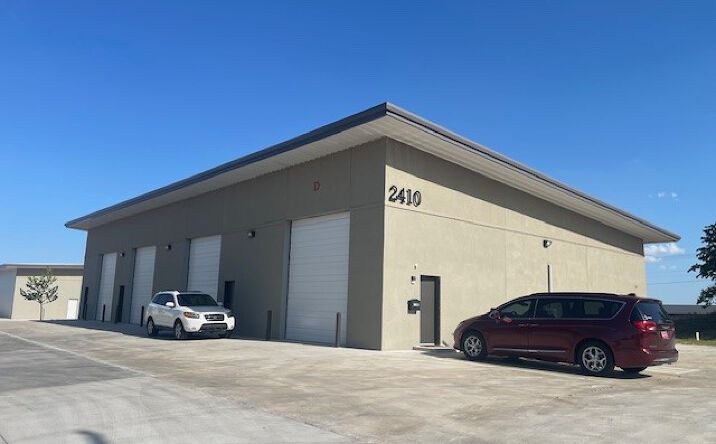 Pictures of Office, Industrial property located at 2400 N Wilburn Ave, Bethany, OK 73008 for lease - image #1