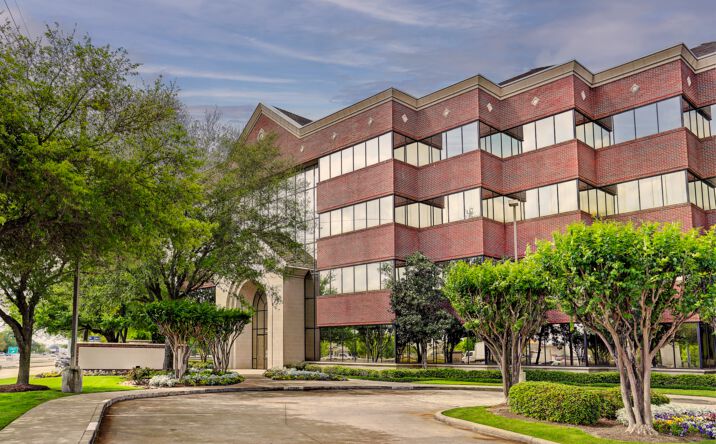 Pictures of Office property located at 14140 Southwest Fwy, Sugar Land, TX 77478 for lease - image #1