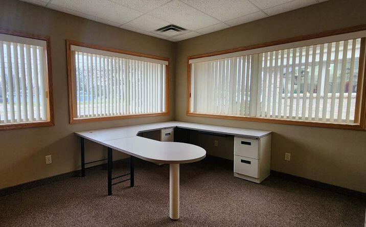 Pictures of Retail, Office property located at 15851 S Old US 27, Lansing, MI 48906 for lease - image #1