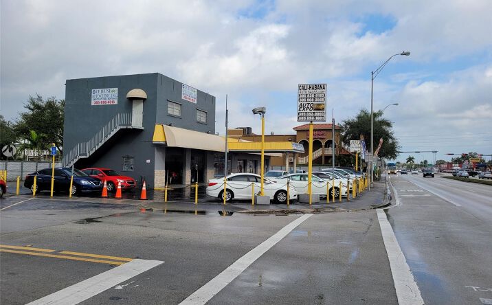 Pictures of Retail property located at 4010 E 8th Ave, Hialeah, FL 33013 for lease - image #1