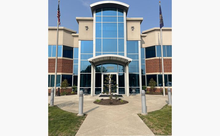 Pictures of Office property located at 1700 Bent Creek Blvd, Mechanicsburg, PA 17050 for lease - image #1