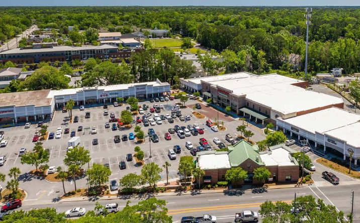 Pictures of Retail property located at 1739 Maybank Highway, Charleston, SC 29412 for lease - image #1