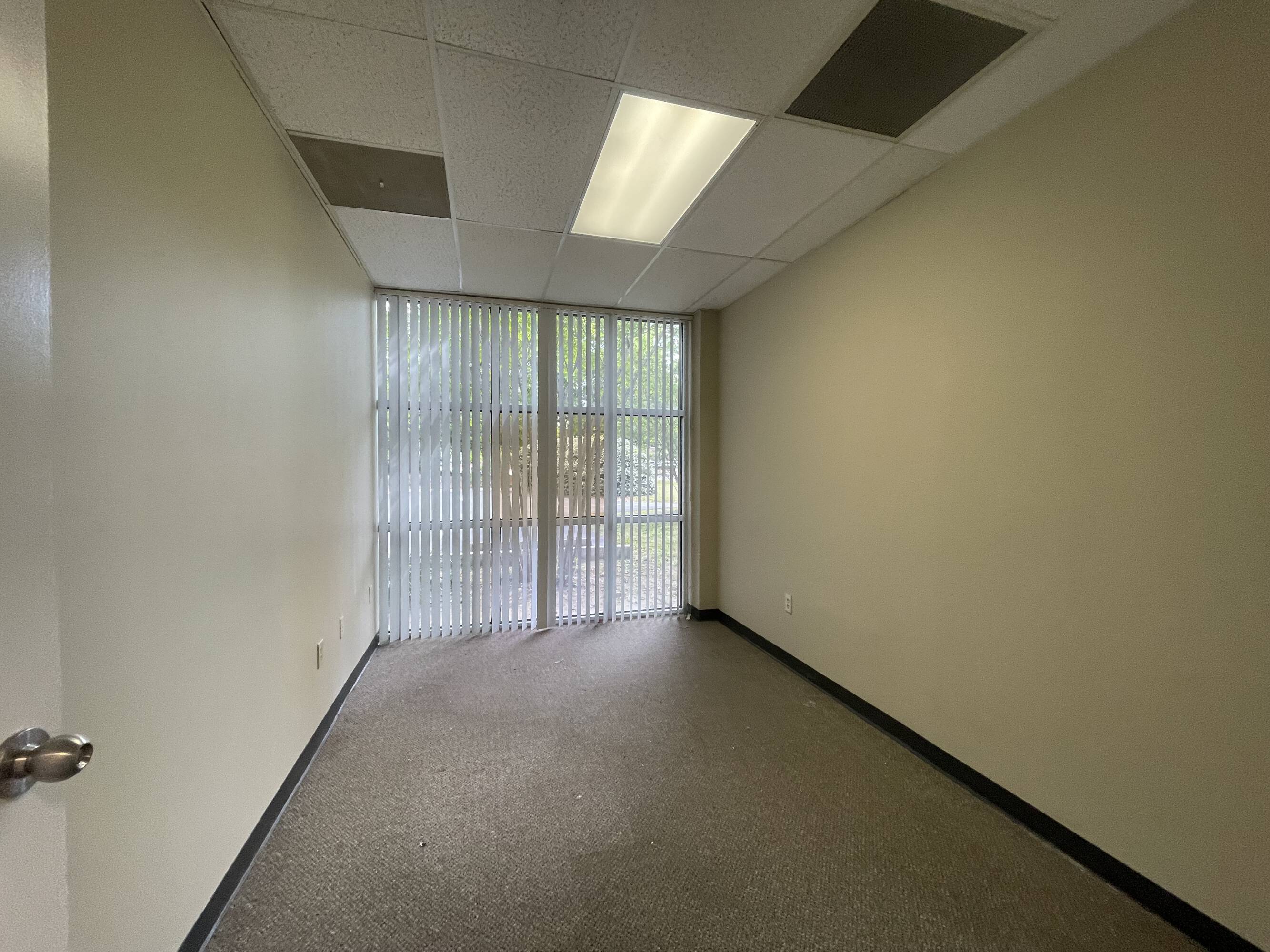 950 Houston Northcutt Blvd, Mt Pleasant, SC 29464