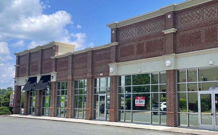 Pictures of Retail property located at 2409 E Franklin Blvd, Gastonia, NC 28054 for lease - image #1