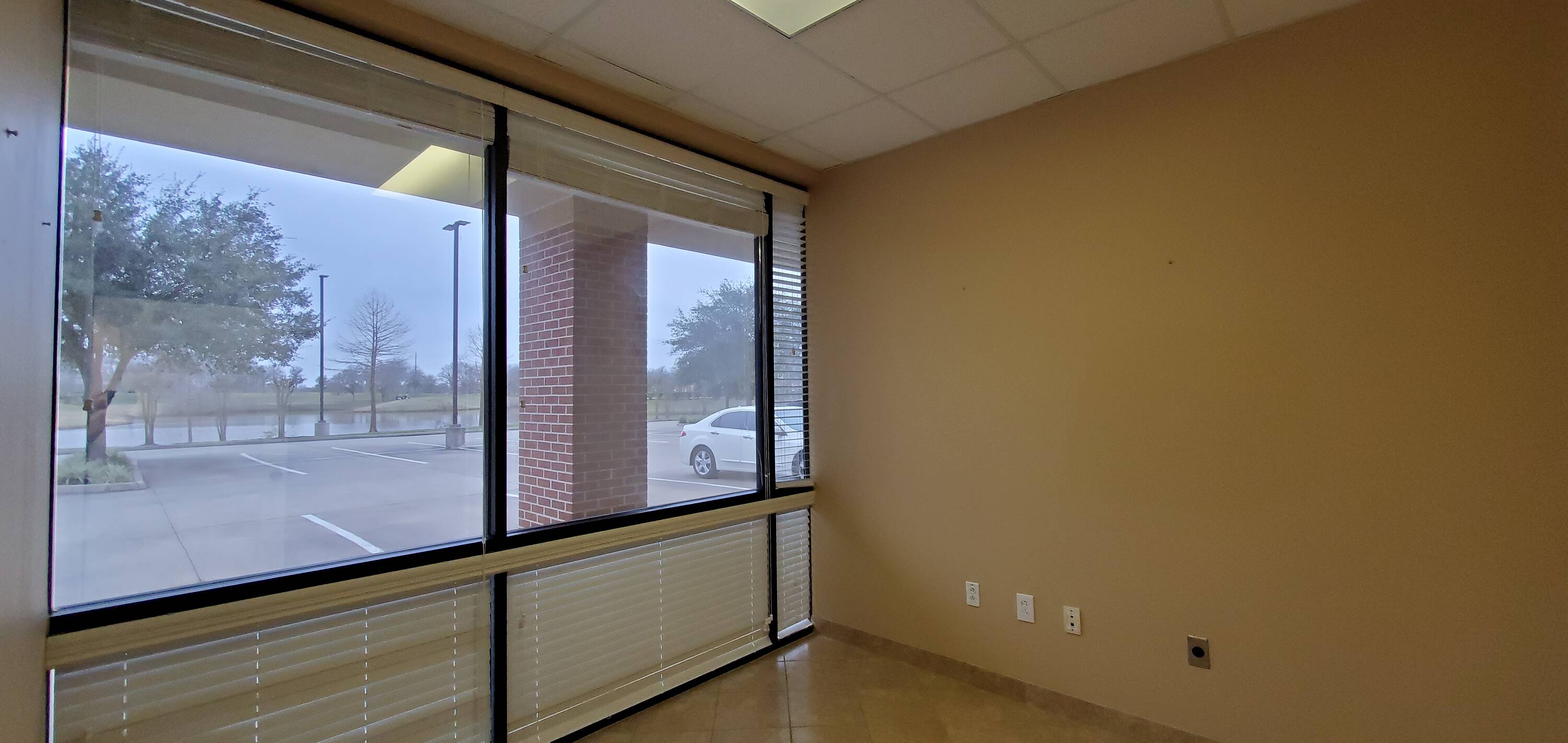 2nd Gen Medical Space SW Freeway