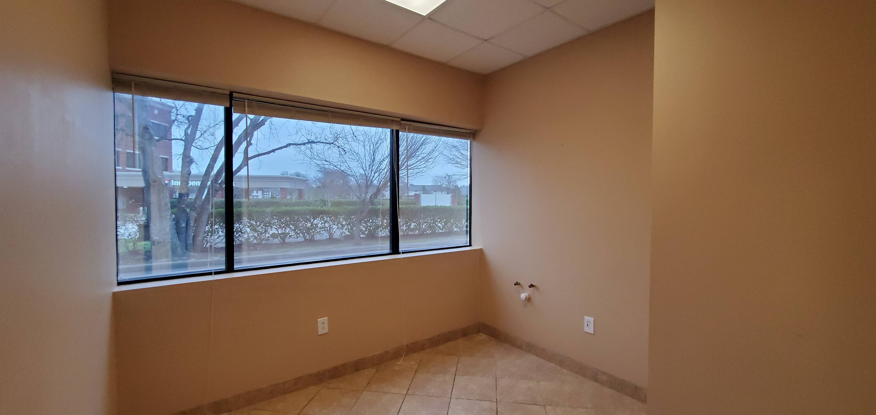2nd Gen Medical Space SW Freeway