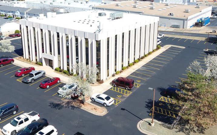 Pictures of Office property located at 4301 NW 63rd St, Oklahoma City, OK 73116 for lease - image #1