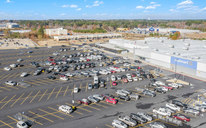 Pictures of Retail property located at 1407 Eagle Dr, Ruston, LA 71270 for lease - image #1