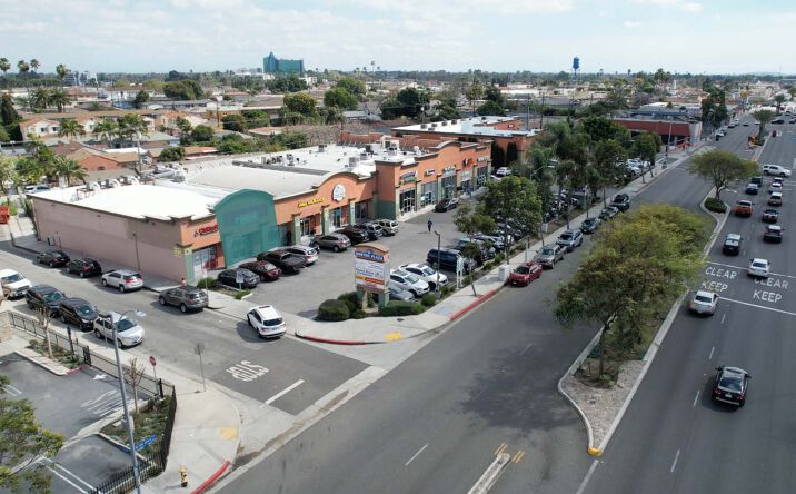 Pictures of Retail, Office property located at 10900 Long Beach Blvd, Lynwood, CA 90262 for lease - image #1
