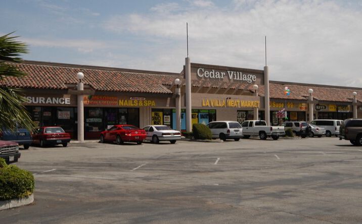 Pictures of Retail property located at 9960 Cedar Ave, Bloomington, CA 92316 for lease - image #1