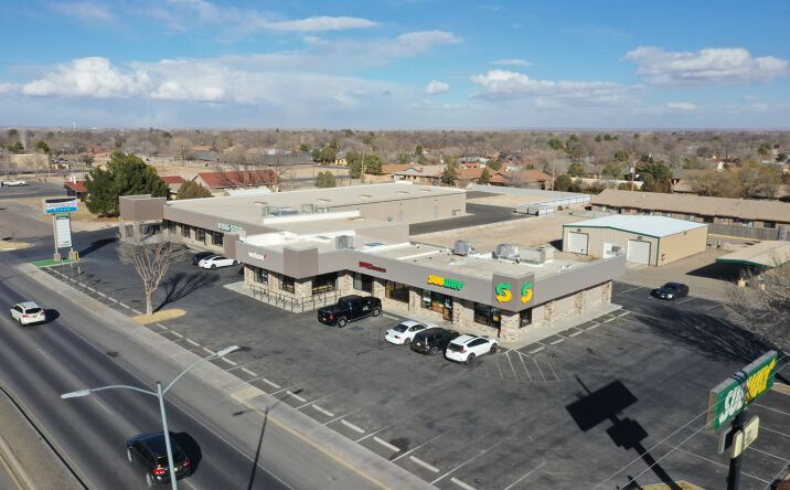Pictures of Retail property located at 2901 N Main St, Roswell, NM 88201 for lease - image #1