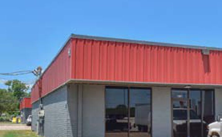 Pictures of Retail, Office property located at 1514 Ed Bluestein Blvd, Austin, TX 78721 for lease - image #1