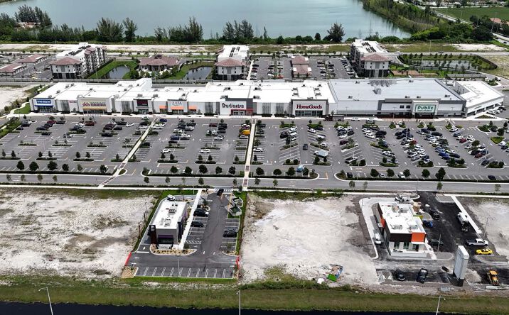 Pictures of Retail, Land, Restaurant property located at NW 138th St & NW 97th Ave, Hialeah, FL 33018 for lease - image #1
