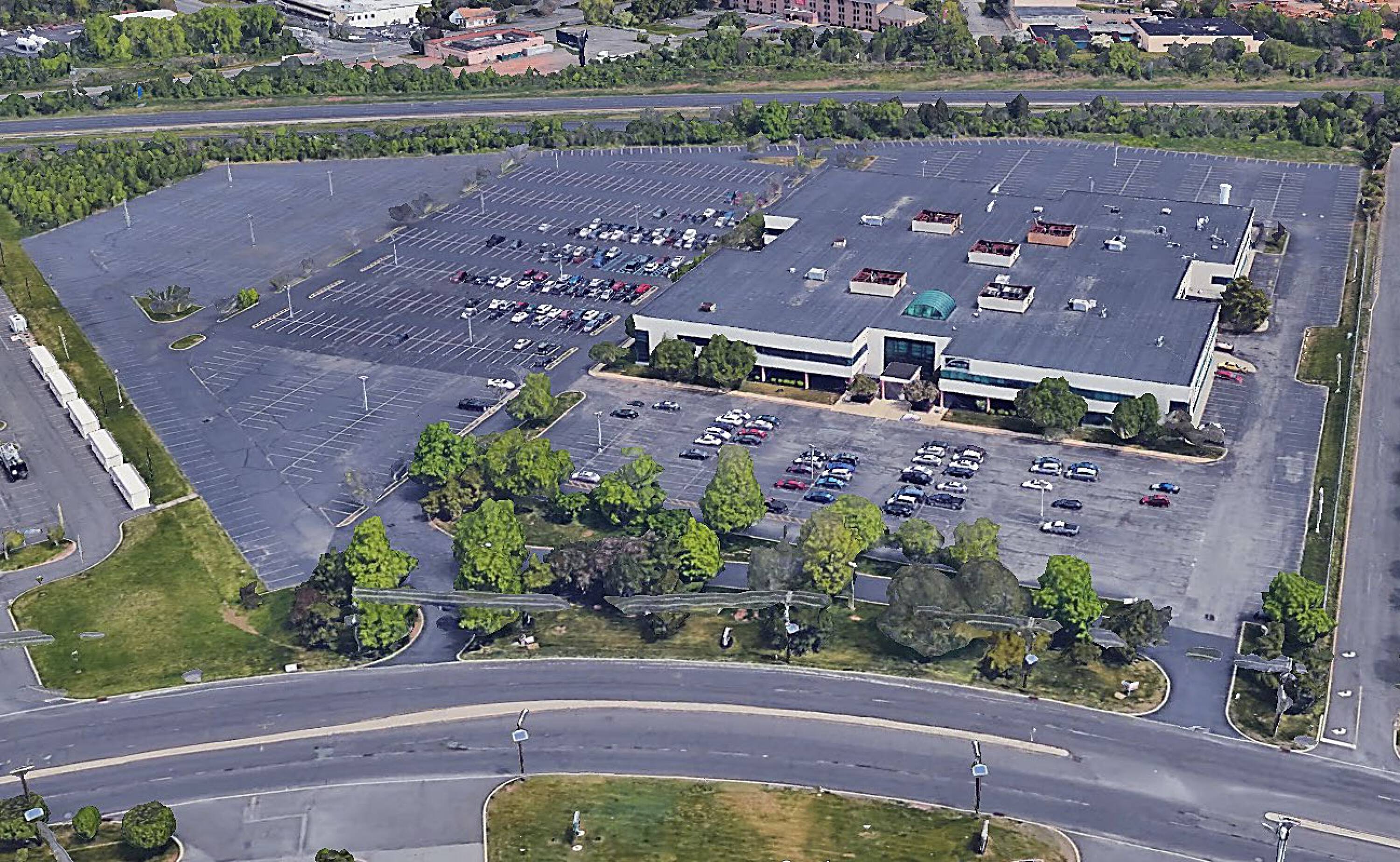 5000 Hadley Rd, South Plainfield, NJ 07080