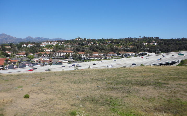 Pictures of Retail, Restaurant property located at 16473 Bernardo Center Dr, San Diego, CA 92128 for lease - image #1