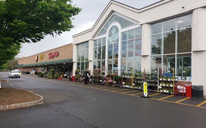 Pictures of Retail, Restaurant, Office property located at 1325 US-206, Montgomery, NJ 08558 for lease - image #1