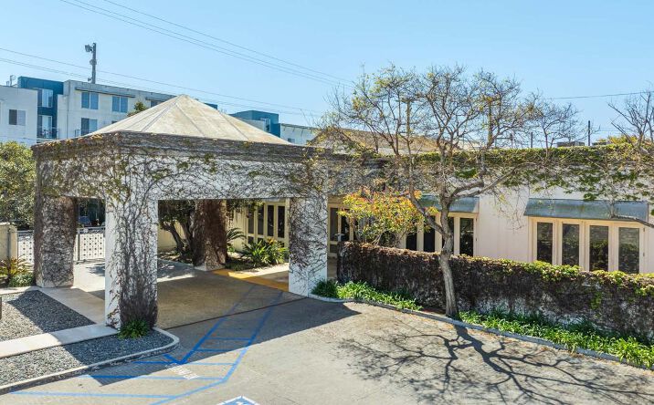 Pictures of Industrial property located at 12575 Beatrice St, Los Angeles, CA 90066 for lease - image #1