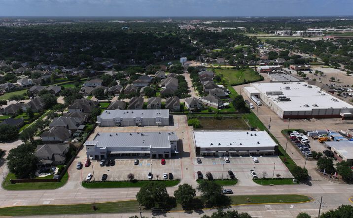 Pictures of Retail, Industrial, Office property located at 19915 Morton Rd, Houston, TX 77084 for lease - image #1