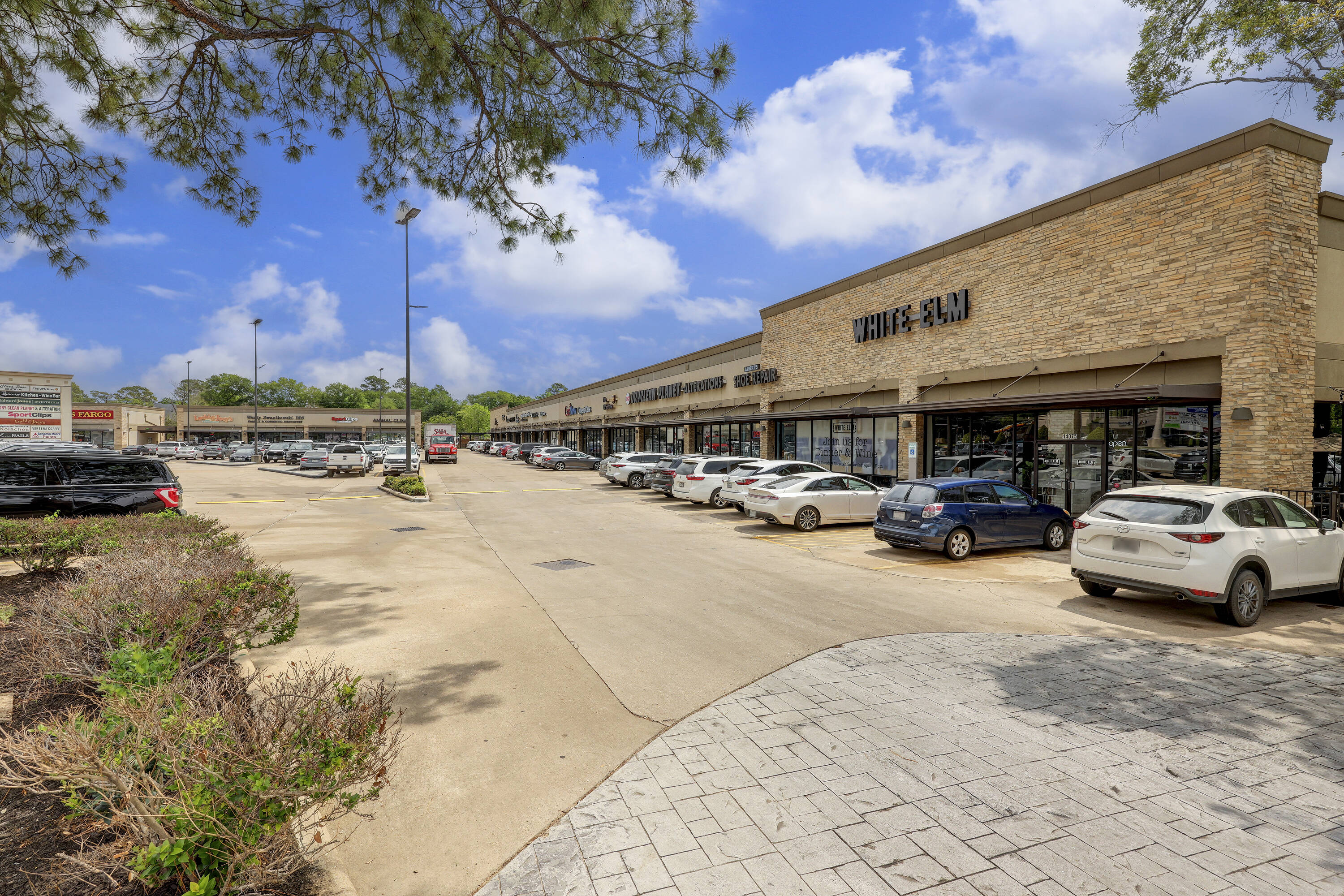 Memorial 2nd Gen Retail