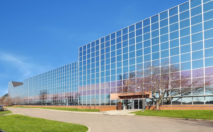 Pictures of Office property located at 100, 200, 300, 400 Galleria, Southfield, MI 48034 for lease - image #1