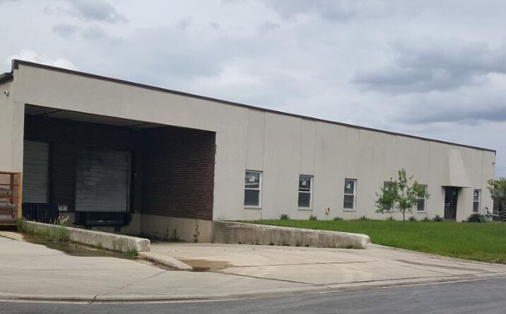 Pictures of Industrial property located at 1540 W Wrightwood Ct, Addison, IL 60101 for lease - image #1