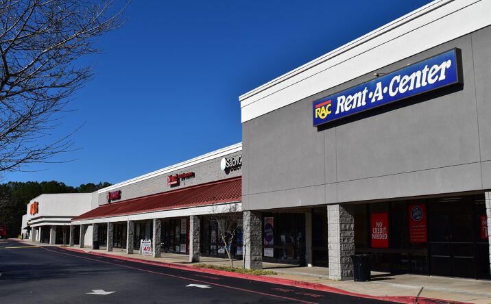 Pictures of Retail, Office, Restaurant property located at 228 Bullsboro Dr, Newnan, GA 30263 for lease - image #1