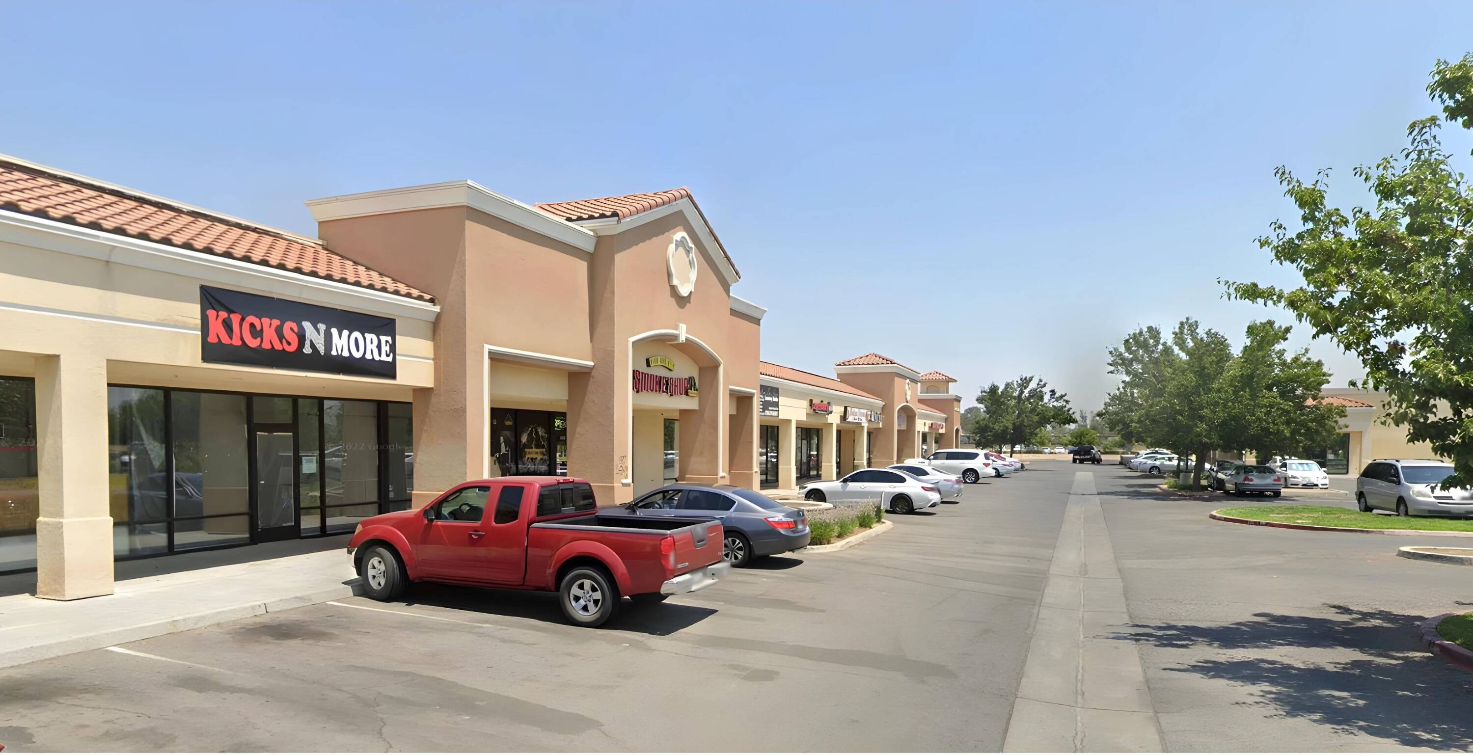 NWC Of Ashlan & Blythe Avenues, Fresno, CA 93722