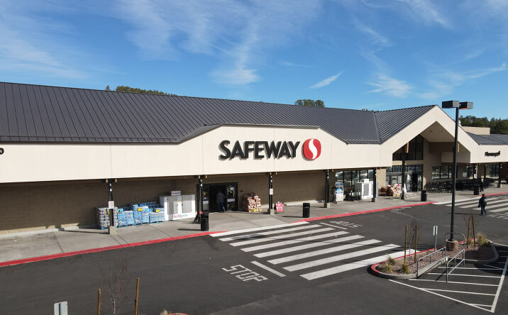 Pictures of Retail property located at 20 E White Mountain Blvd, Pinetop-Lakeside, AZ 85935 for lease - image #1