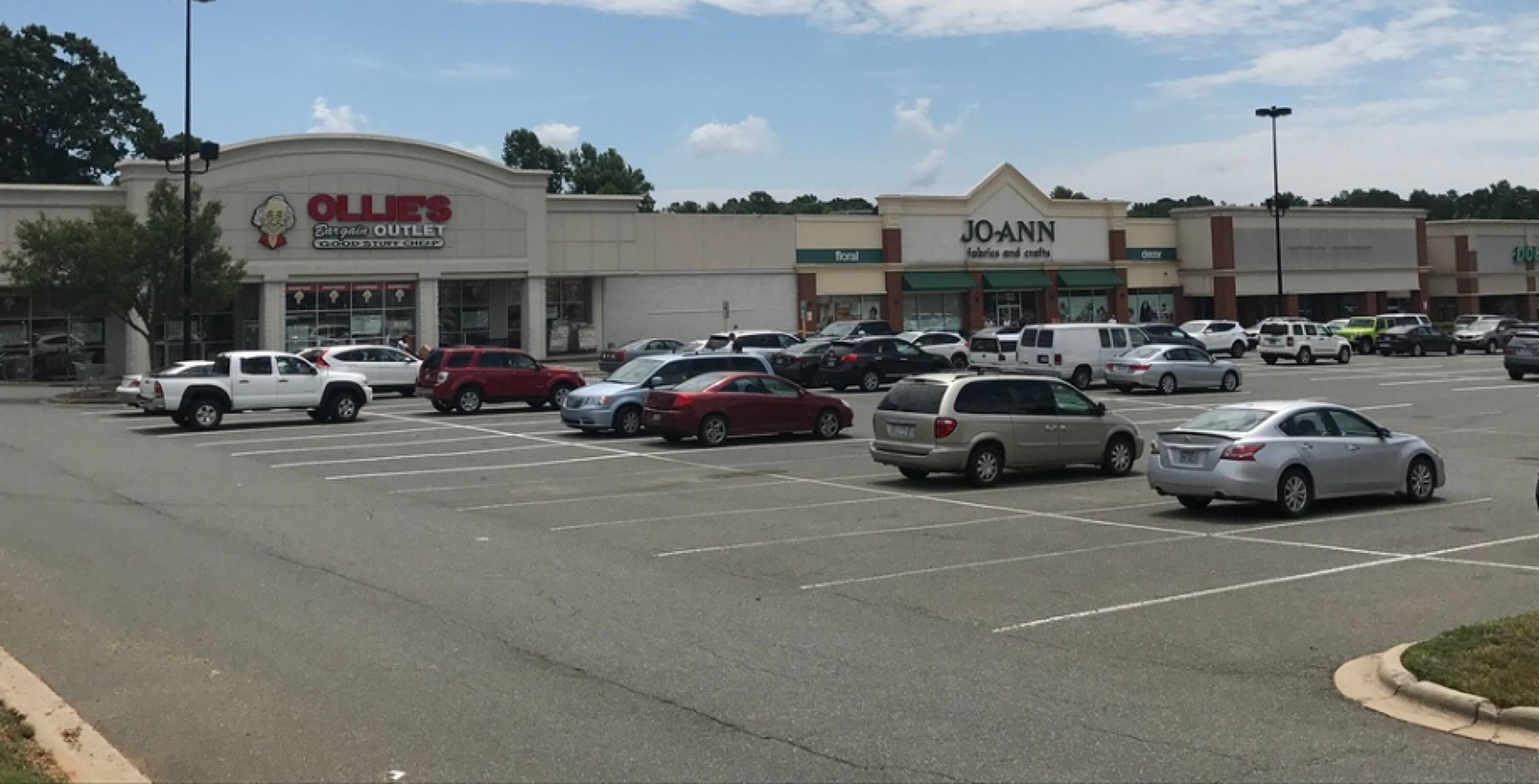 355 W Plaza Drive, Mooresville, NC 28117