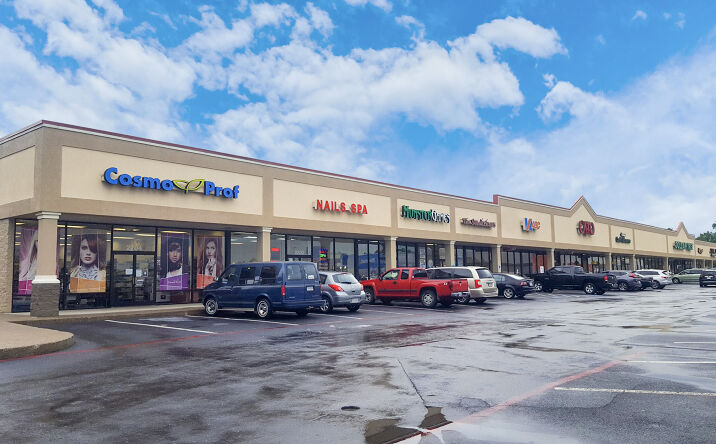 Pictures of Retail property located at 2160 John Wayland Highway, Harrisonburg, VA 22801 for lease - image #1
