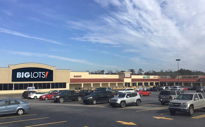 Pictures of Retail property located at 421 Columbia Ave, Lexington, SC 29072 for lease - image #1