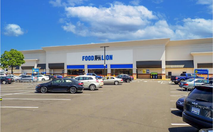 Pictures of Retail property located at 1945 W Palmetto St, Florence, SC 29501 for lease - image #1