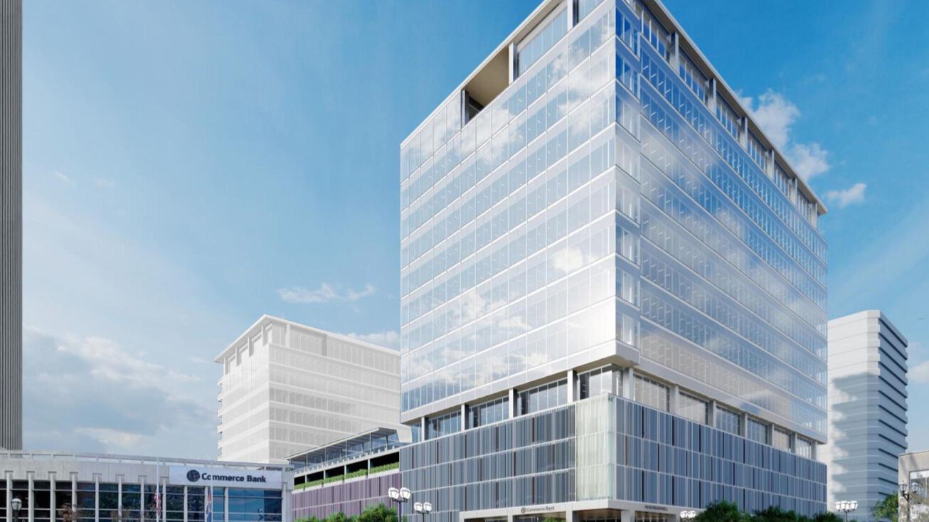 8001 Forsyth Blvd, Clayton, MO 63105 Retail Space for Lease