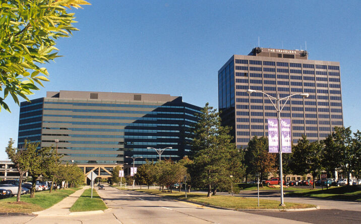 Pictures of Office property located at 26533 Evergreen Rd, Southfield, MI 48076 for lease - image #1