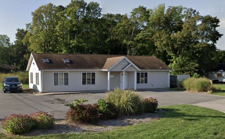 Pictures of Office, Retail, Special Purpose property located at 6523 Stadium Dr, Kalamazoo, MI 49009 for lease - image #1