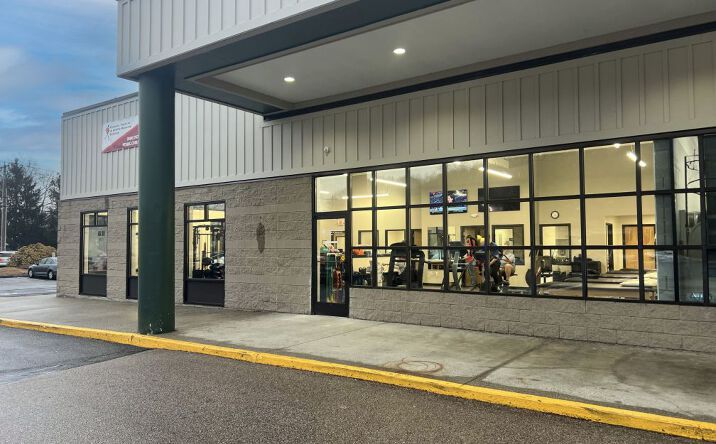 Pictures of Retail property located at 125 Westbrook Rd, Essex, CT 06426 for lease - image #1