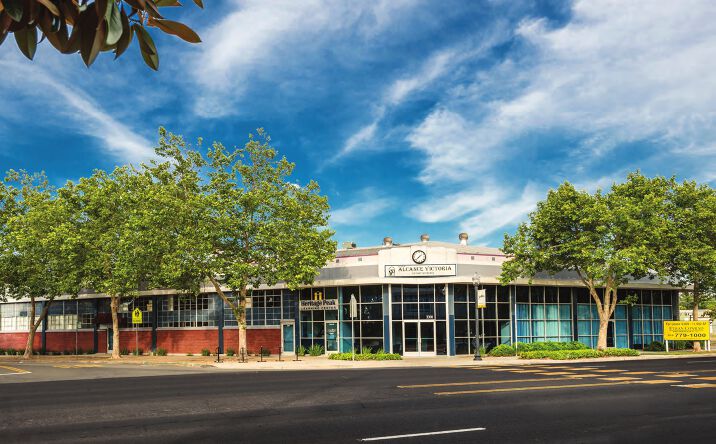 Pictures of Office property located at 3307 Broadway, Sacramento, CA 95817 for lease - image #1