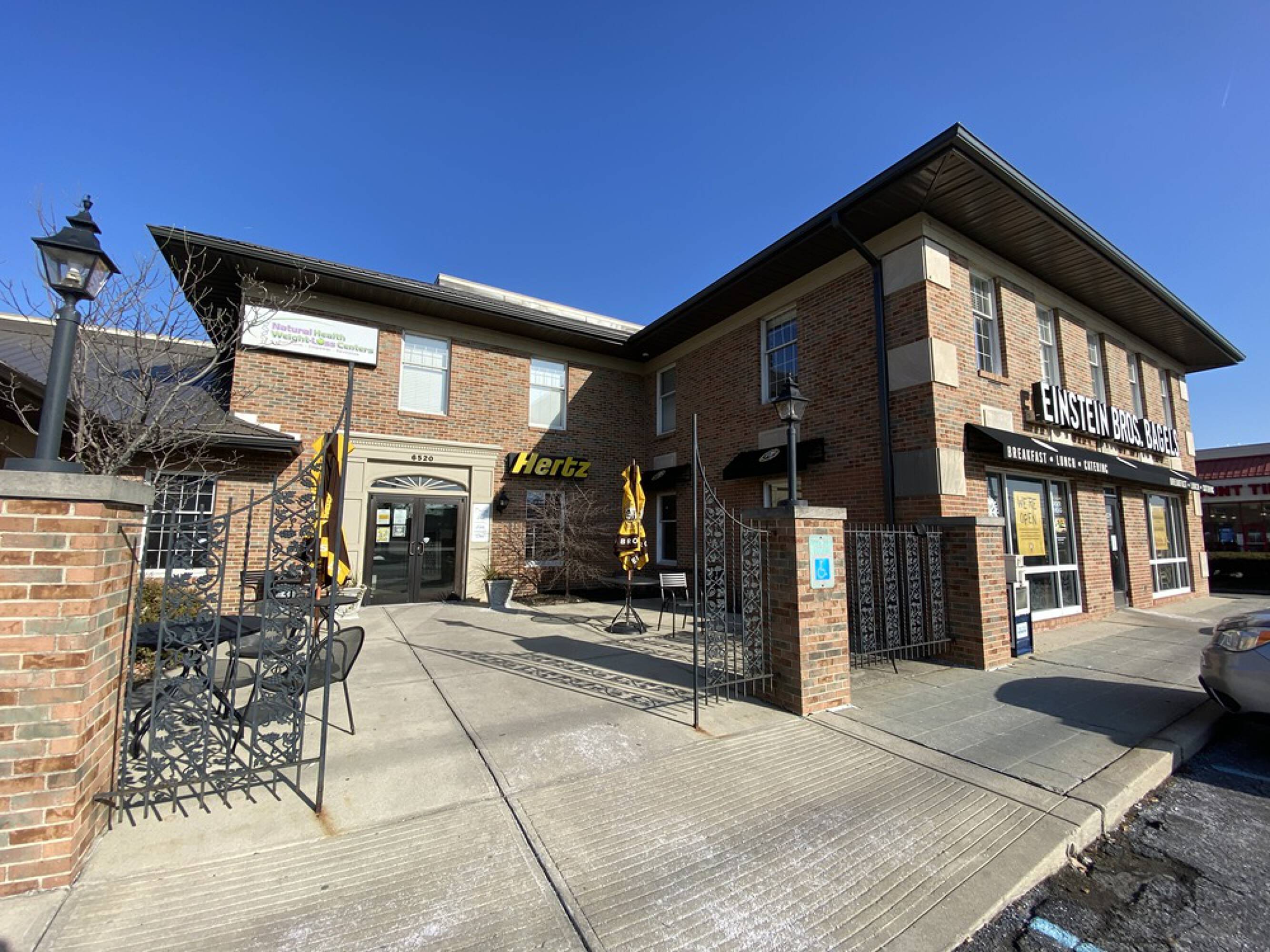 6520 E 82nd Street, Indianapolis, IN 46250