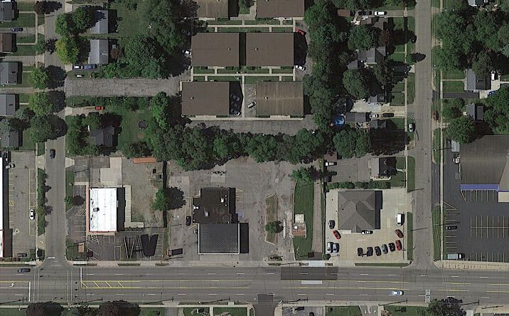 Pictures of Land property located at 3904 S Westnedge Avenue, Kalamazoo, MI 49008 for lease - image #1