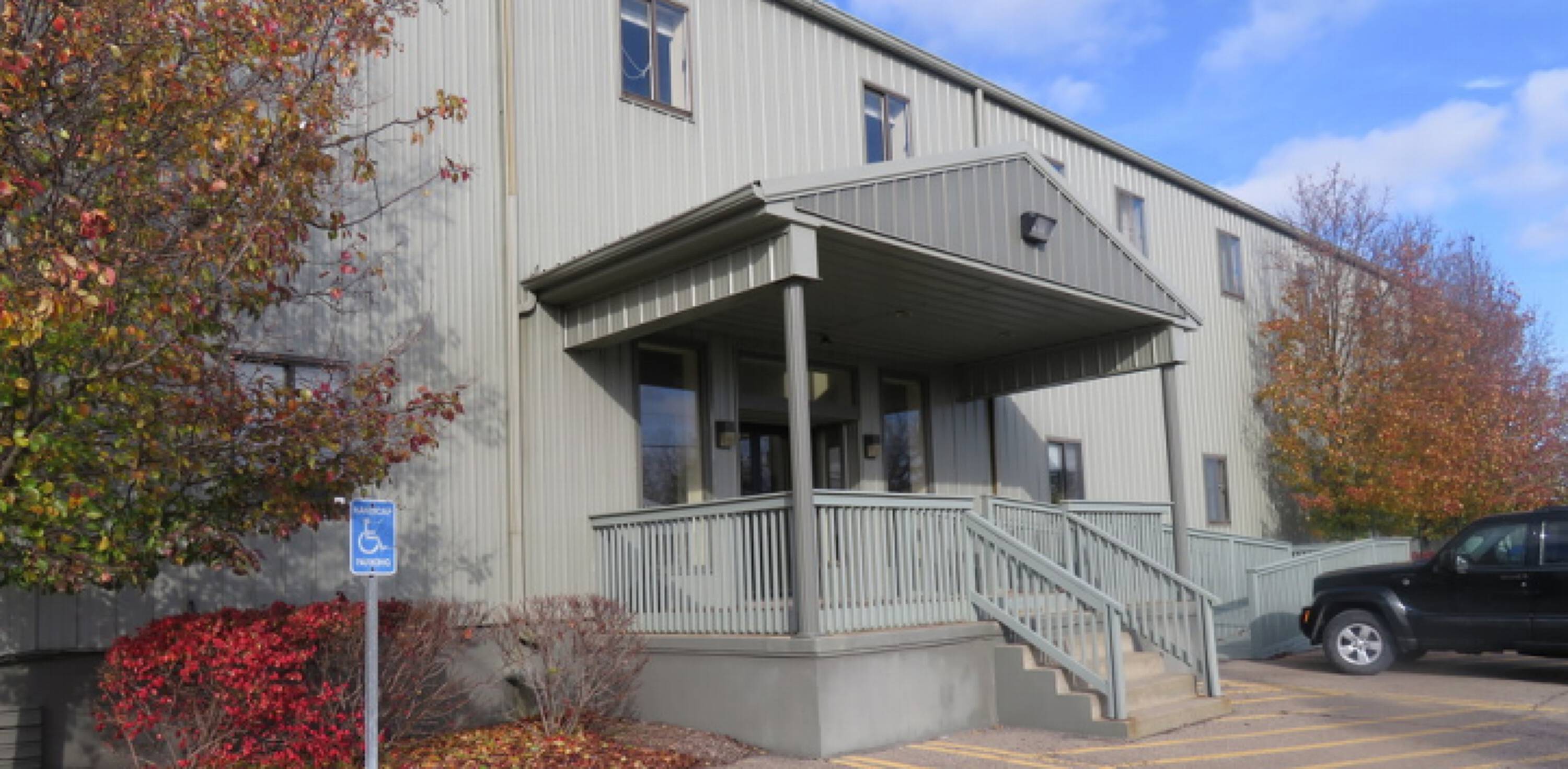 129 McCarrell Ln, Zelienople, PA 16063