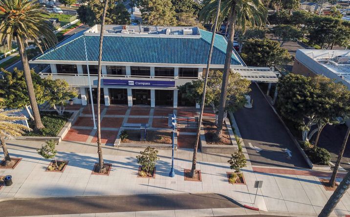 Pictures of Office property located at 815 Mission Ave, Oceanside, CA 92054 for lease - image #1