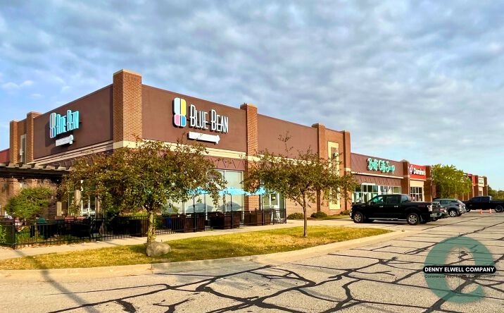 Pictures of Retail, Office property located at 110 N Ankeny Blvd, Ankeny, IA 50023 for lease - image #1