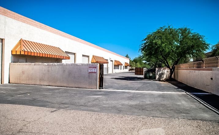 Pictures of Industrial property located at 2122 & 2202 West Lone Cactus Drive, Phoenix, AZ 85027 for lease - image #1