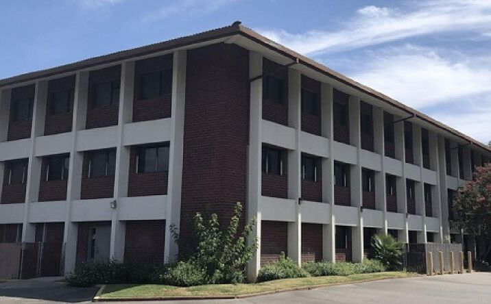 Pictures of Office property located at 7501 Hospital Dr, Sacramento, CA 95823 for lease - image #1