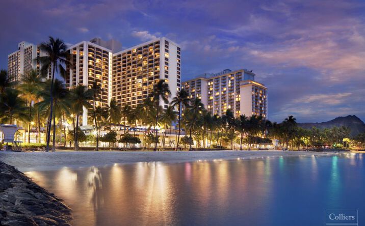 Pictures of Retail, Office, Restaurant property located at 2552 Kalākaua Ave, Honolulu, HI 96815 for lease - image #1