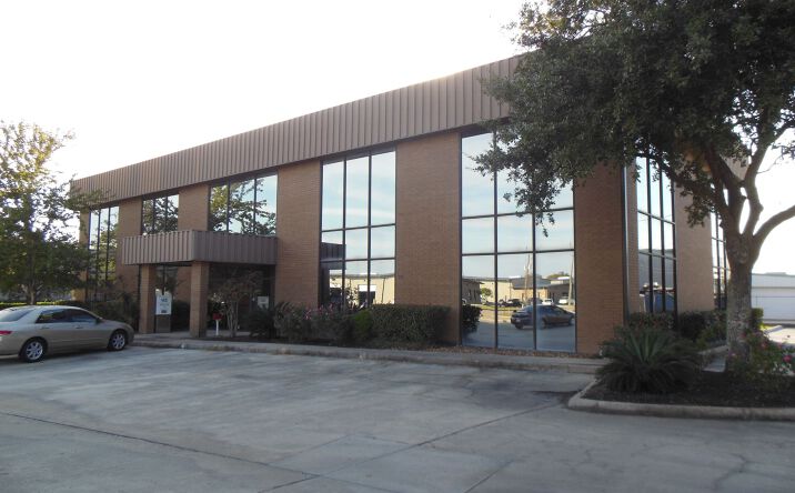 Pictures of Office property located at 1931 Humble Pl Dr, Humble, TX 77338 for lease - image #1