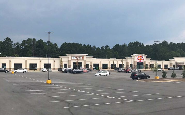 Pictures of Retail property located at 1716 Opelika Rd, Auburn, AL 36830 for lease - image #1