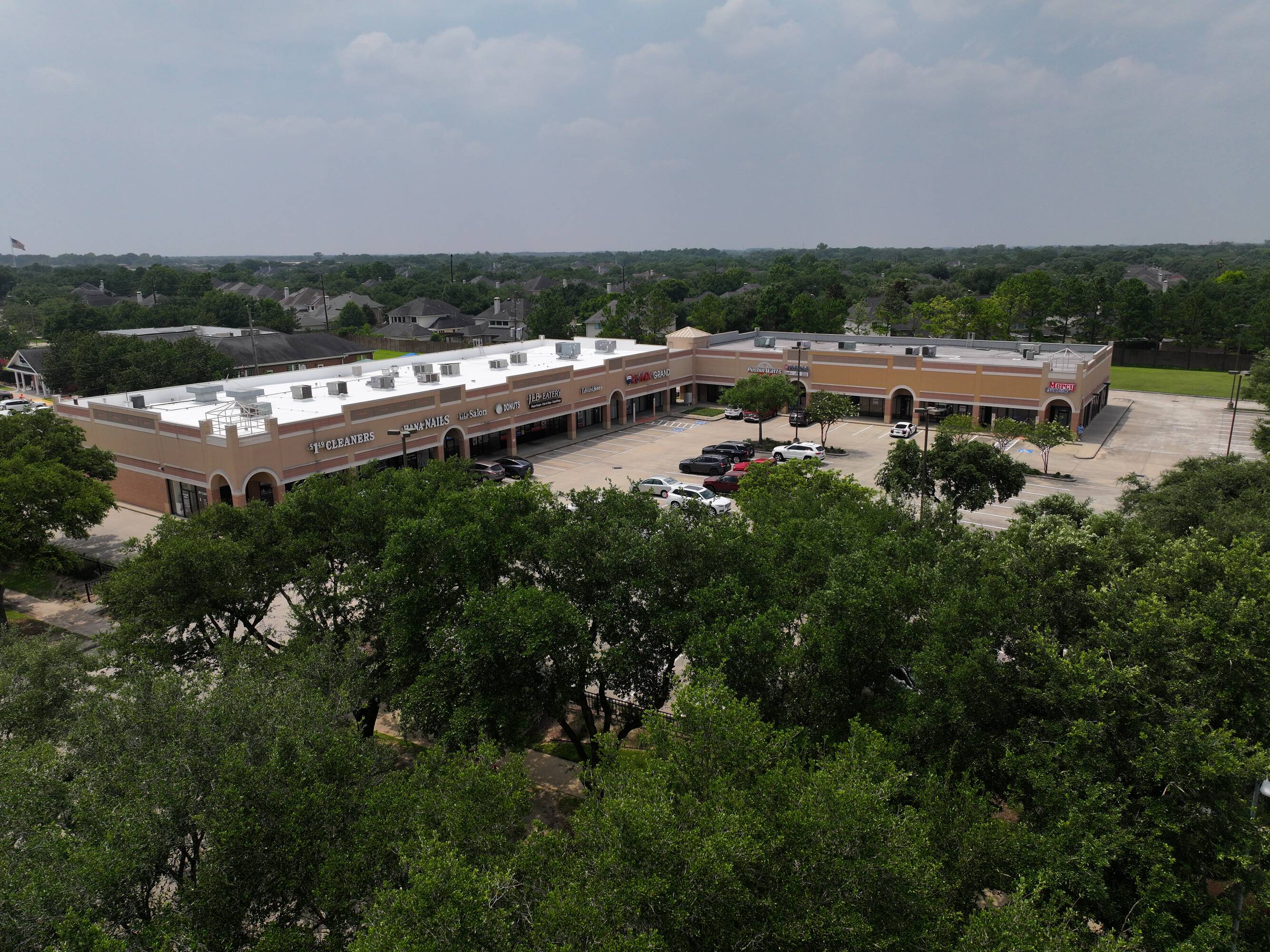 Grand Lakes Shopping Center