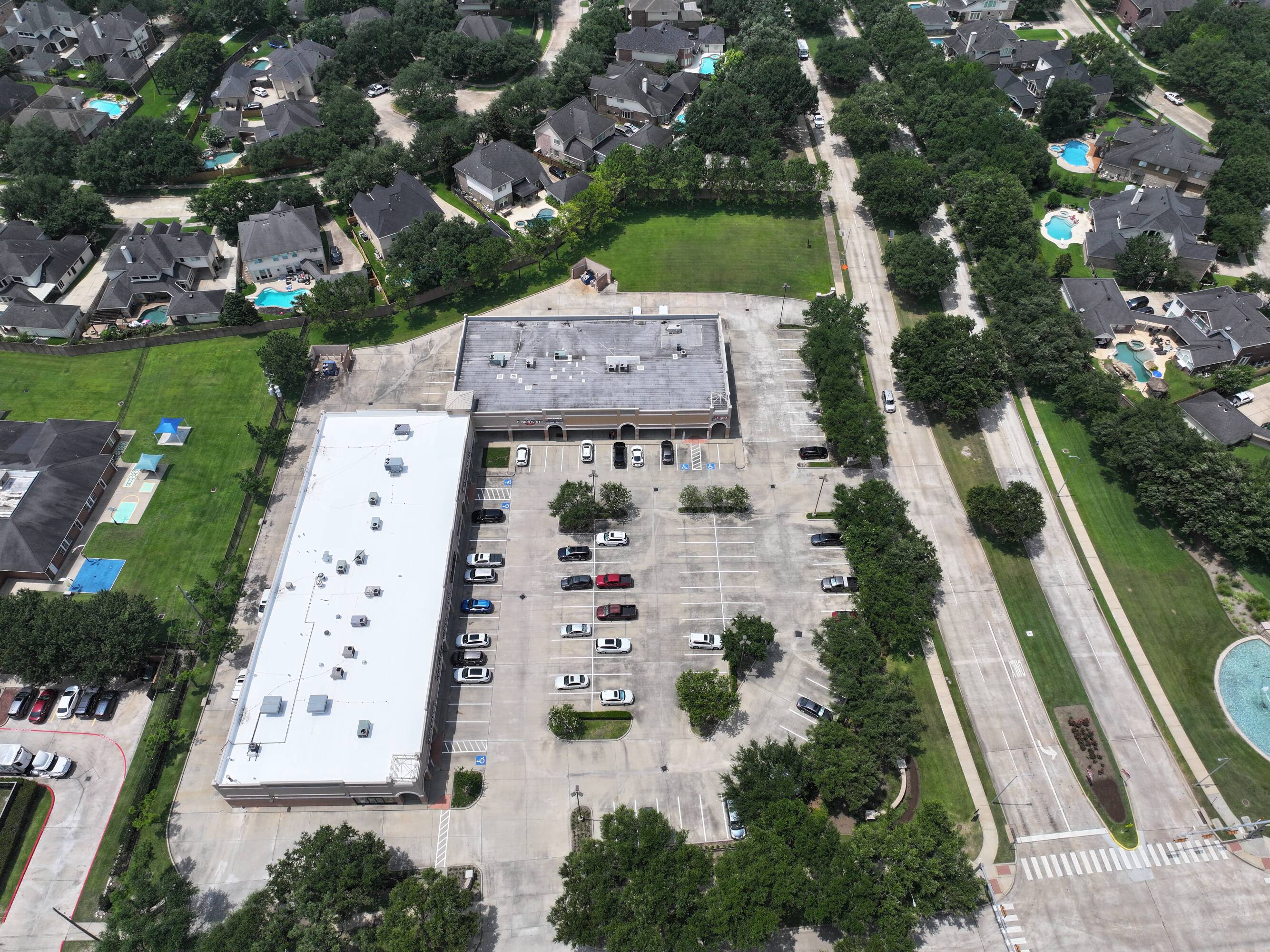 Grand Lakes Shopping Center