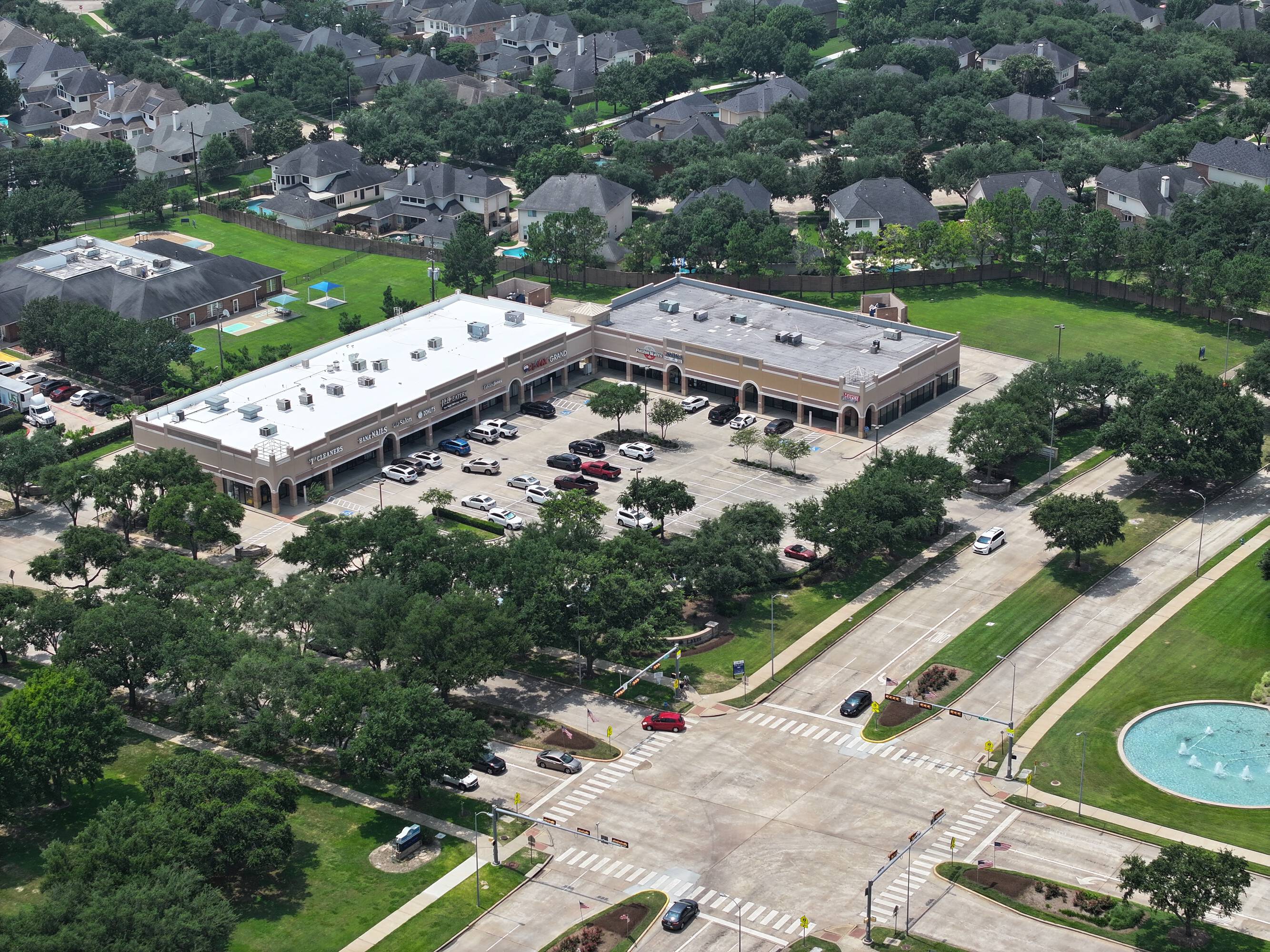 Grand Lakes Shopping Center